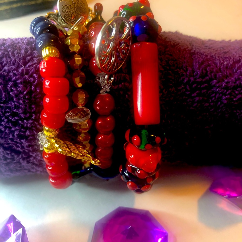 DIY Craft RED. JEWELRY Bracelets